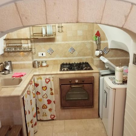 Bombonera Apartment ออสตูนี ภายนอก รูปภาพ