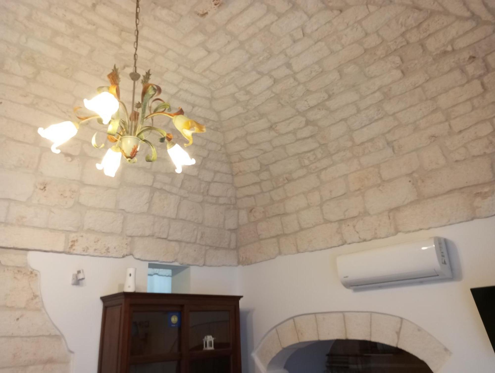 Bombonera Apartment ออสตูนี ภายนอก รูปภาพ